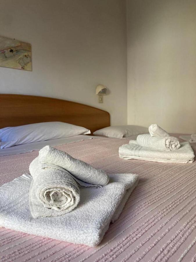 Hotel Villa Sorci Rimini Kültér fotó